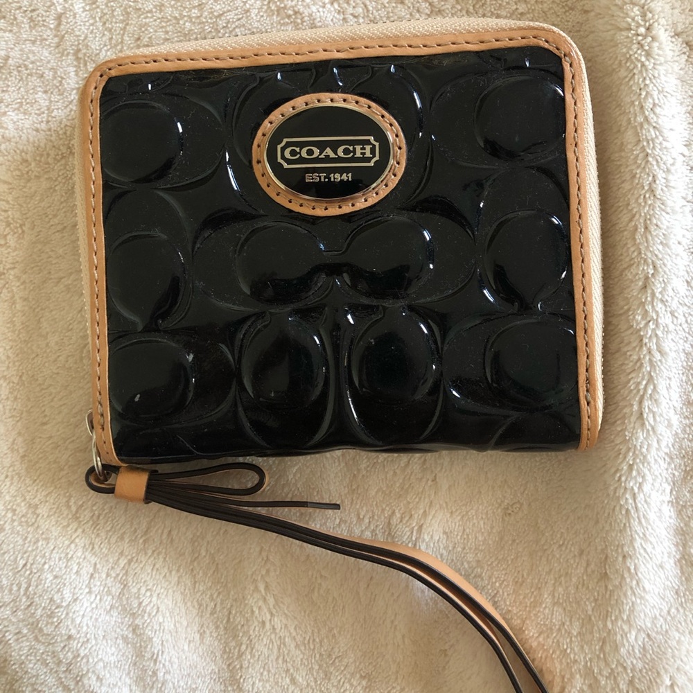 Coach Bi-fold Wallet *New* but minor errors